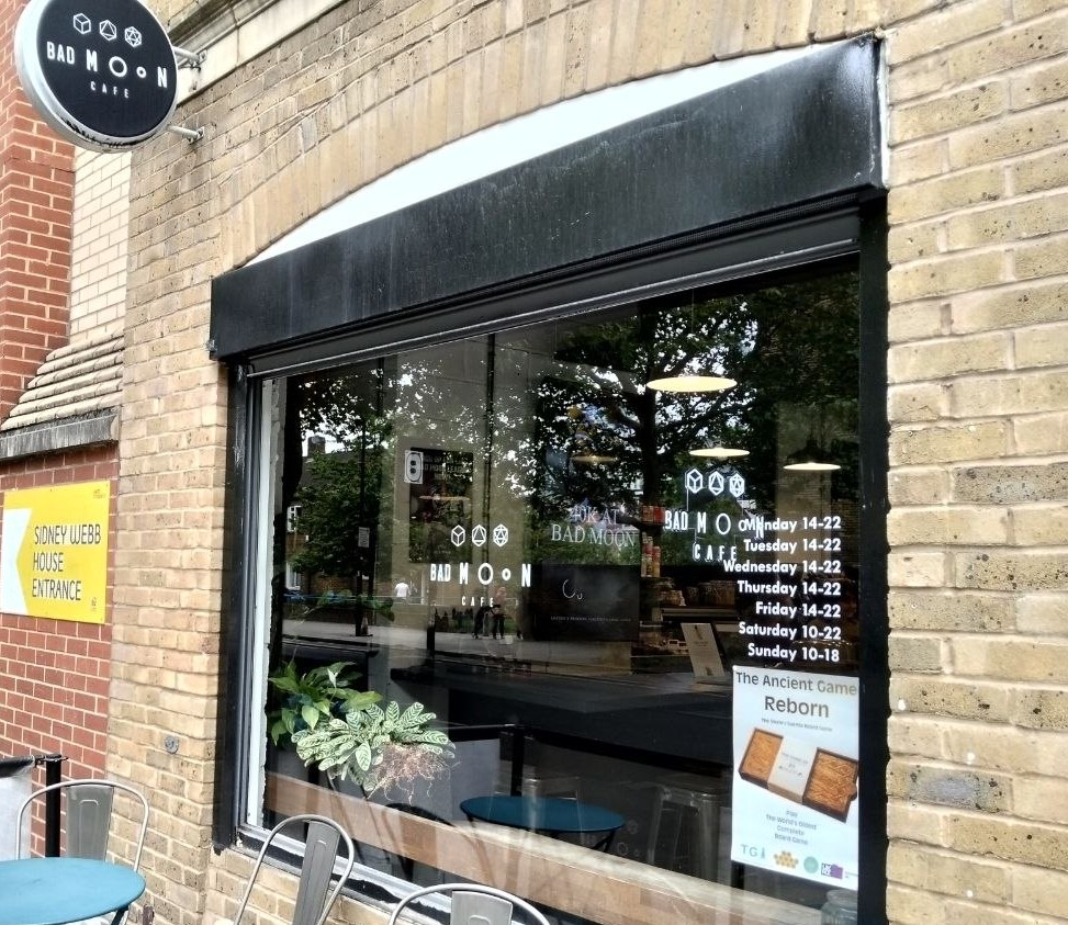 Bad Moon Cafe - Game Display